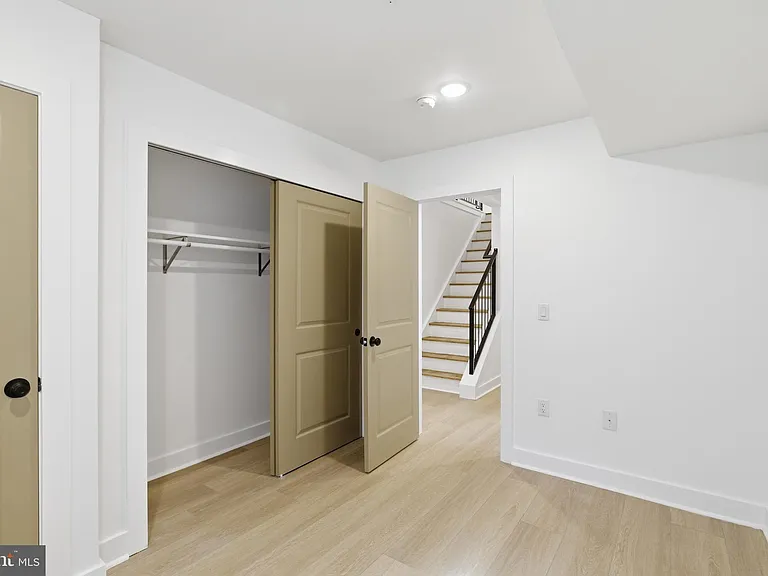 2310 N Sydenham St #1 — Photo 13
