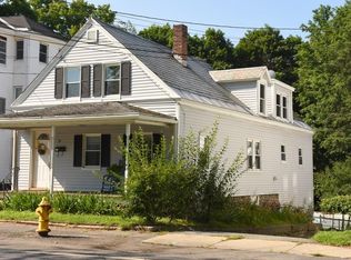 31 Lancaster St, Leominster, MA 01453