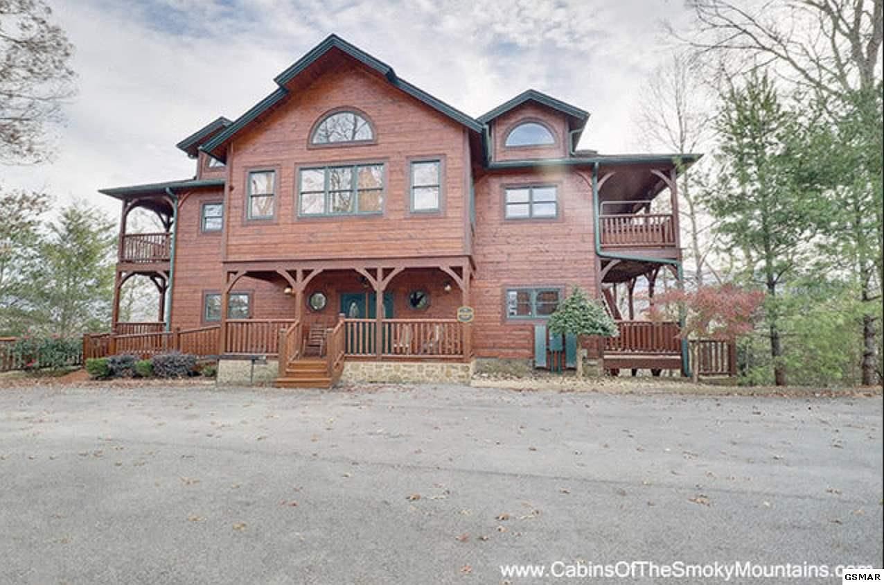 320 Poplar Point Way Gatlinburg Tn 37738 Mls 231118 Zillow