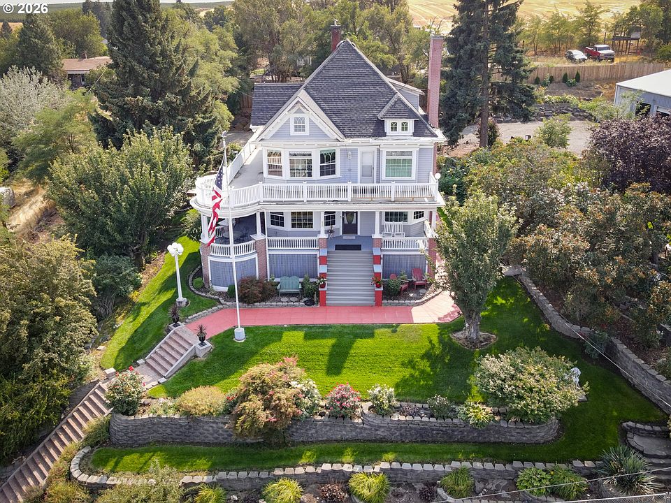 1st image of 620 Davis St