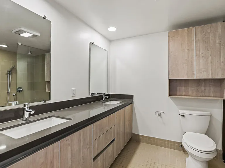 Master vanity