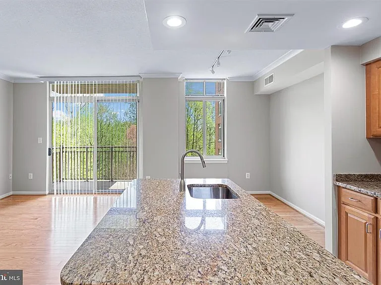 4480 Market Commons Dr #405 — Photo 44