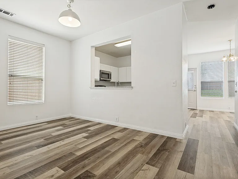 2609 Van Buren Dr #0 — Photo 5