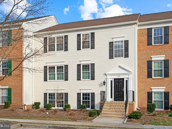 129 Fort Evans Rd SE APT A, Leesburg, VA 20175