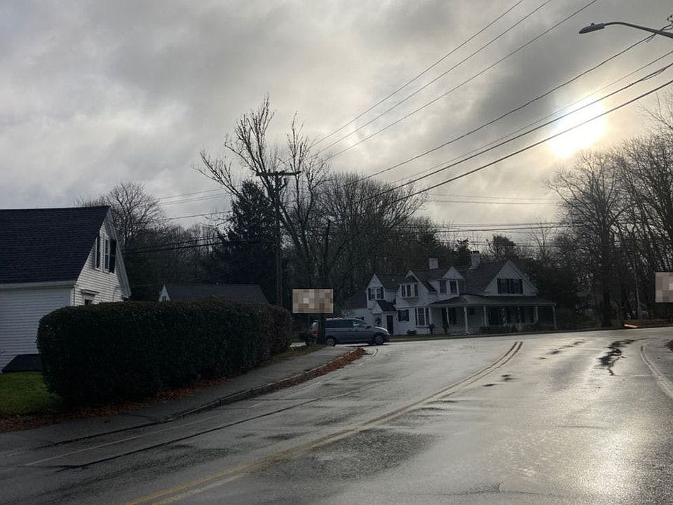 2nd image of 351 Main St