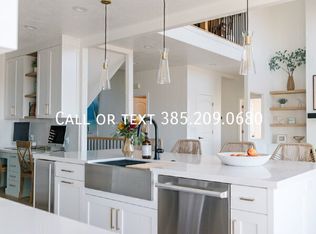 1777 E Crimson Oak Dr, Draper, UT 84020