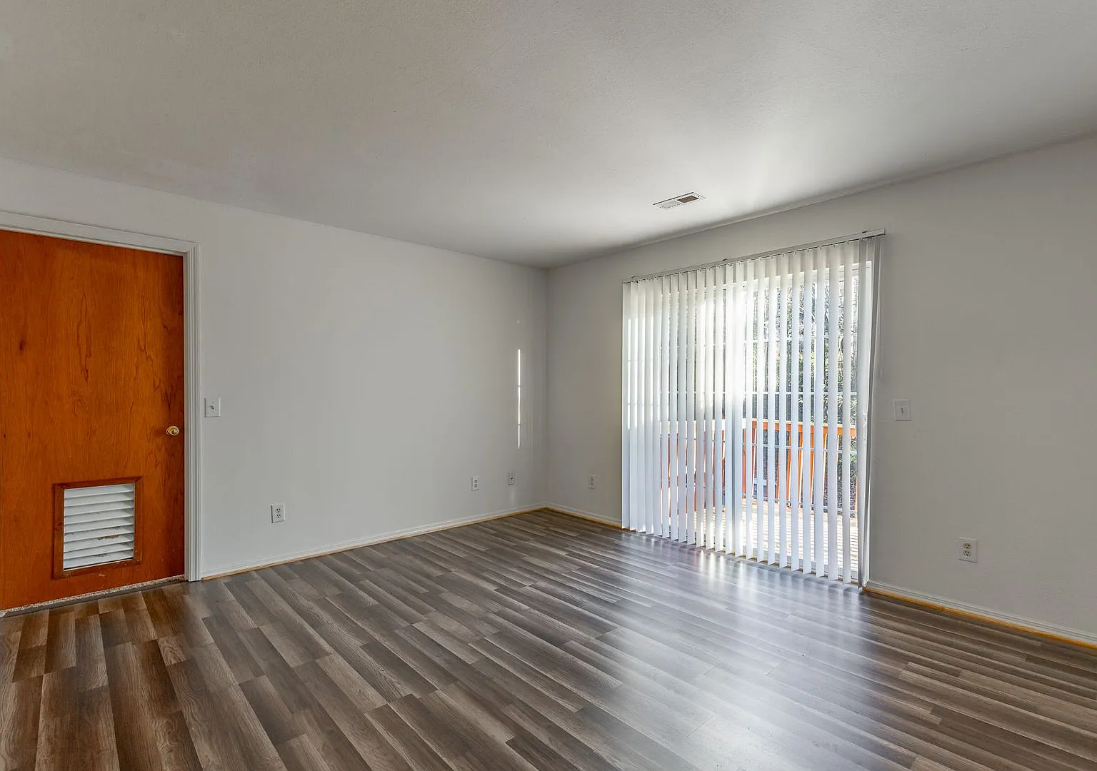 1 Bedroom Apartment in Ringgold, GA — Photo 4