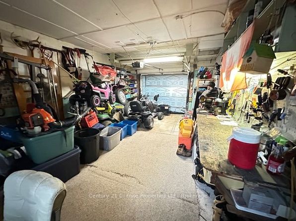 75 Waubeek St, Parry Sound, ON P2A 1C7