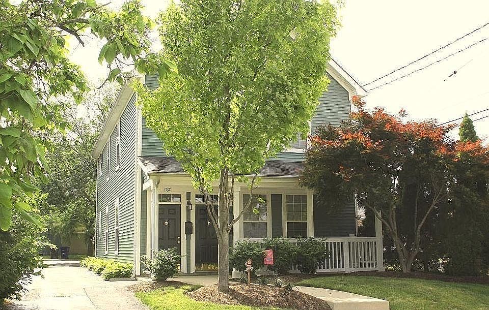 1st image of 1567 Glenn Ave