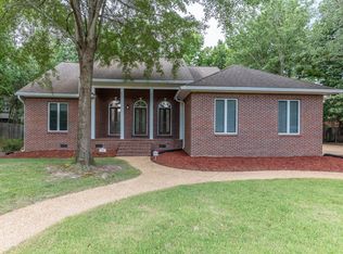 109 Derbyshire Rd, Starkville, MS 39759