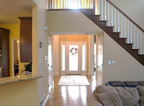 5th image of 26 S Josephine Ct
