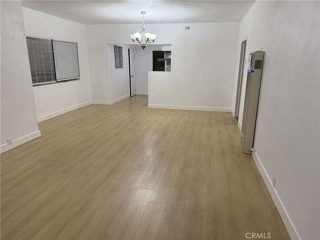 2 bed, 1134 sqft, $2,300 — Photo 2