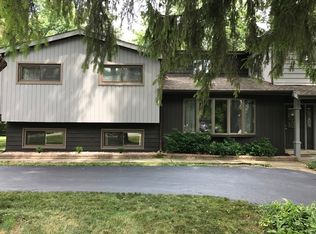 4N331 Maple Ave, Addison, IL 60101