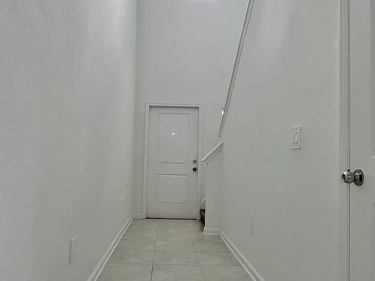 1005 Harold Pass — Photo 15