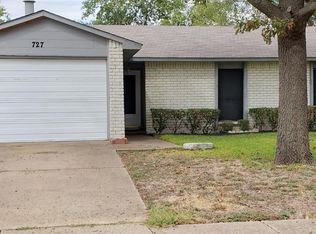 727 Wandering Way Dr, Allen, TX 75002