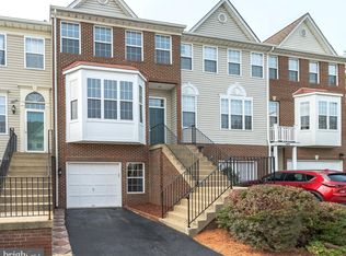 14604 Seasons Dr, Centreville, VA 20120