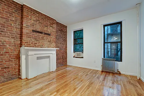 412 W 49th St #3B Photo 1