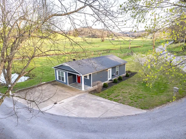 807 Clear Creek Cir, Pulaski, TN 38478