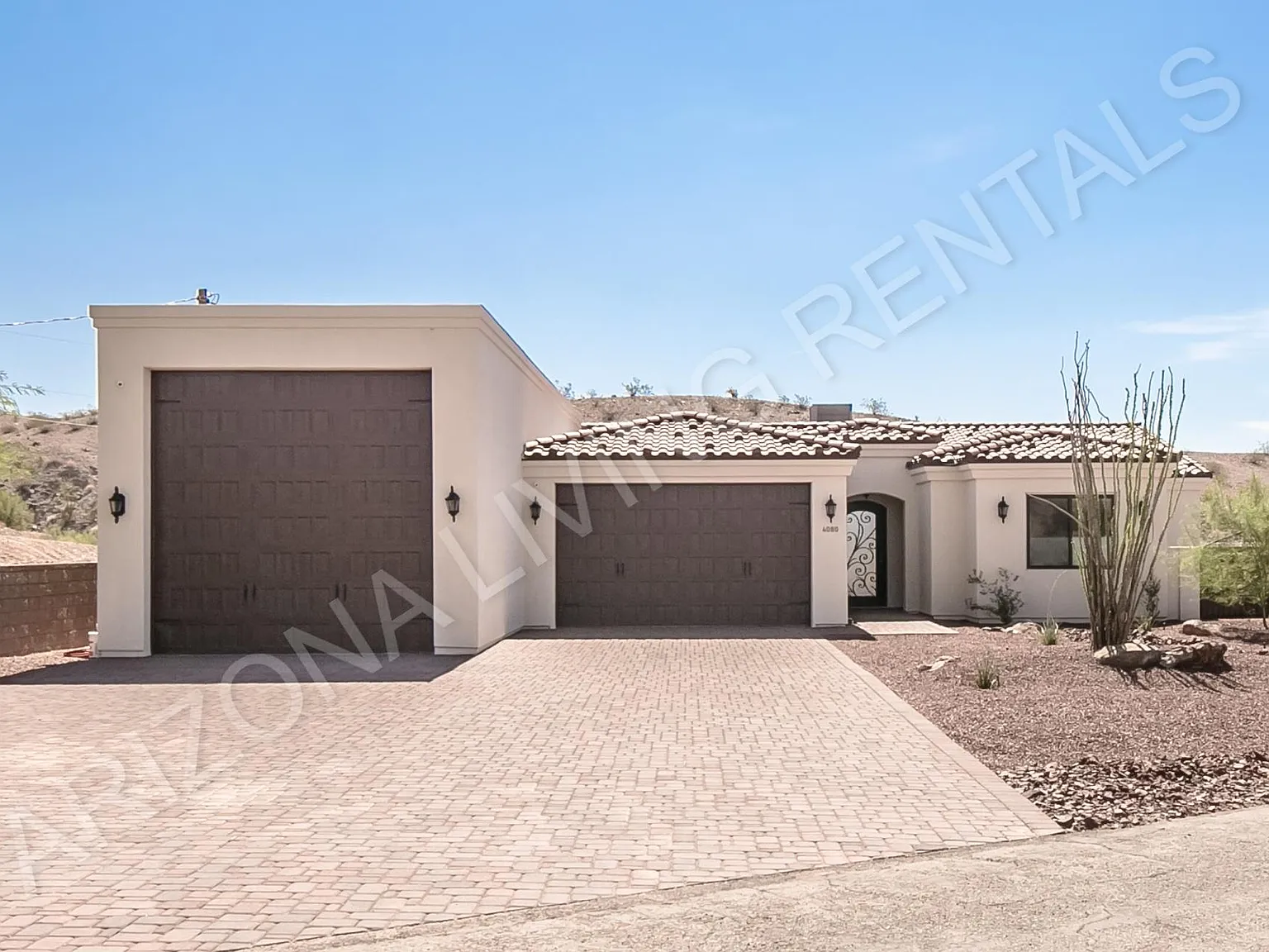 3 bed, 1820 sqft, $3,200 — Photo 1
