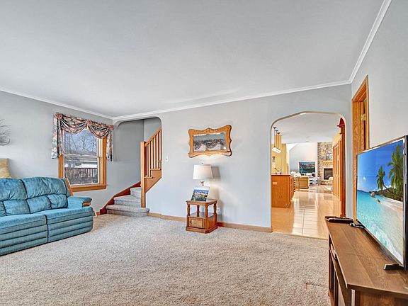 2nd image of 9331 S Nordica Ave