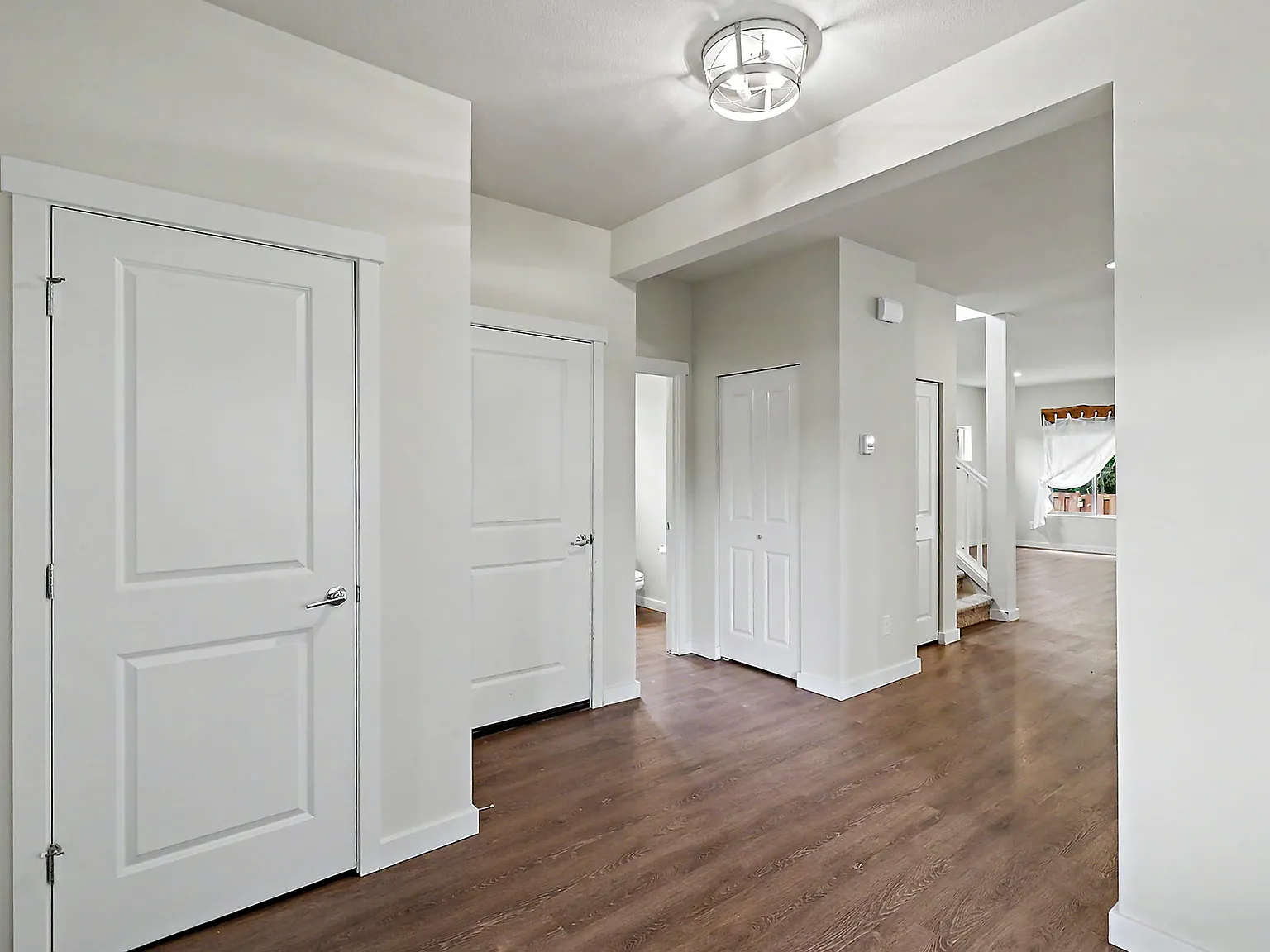 3 bed, 2.5 bath, 2174 sqft, $3,300 — Photo 3