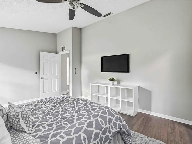 7795 Pine Trace Dr — Photo 20