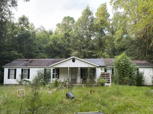 110 Highfield Dr, Havelock, NC 28532