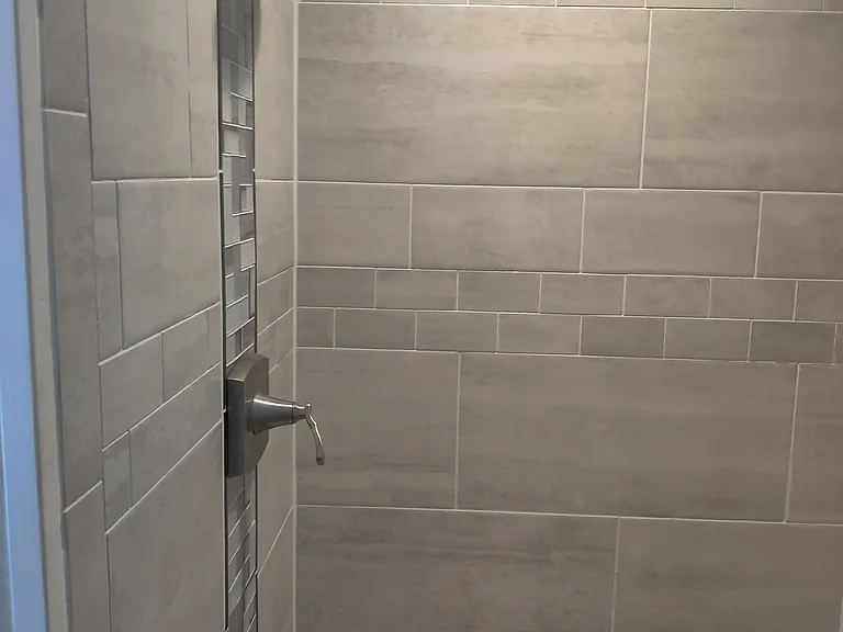 213 Robert St #215 — Photo 10