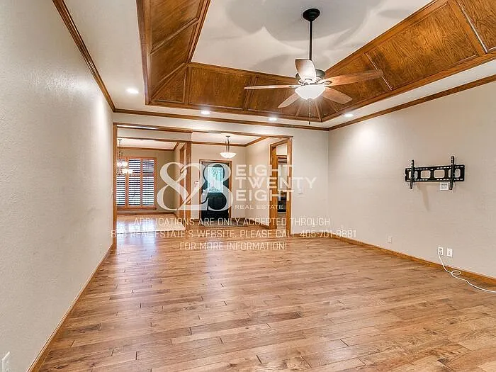 3723 Barwick Ct — Photo 32