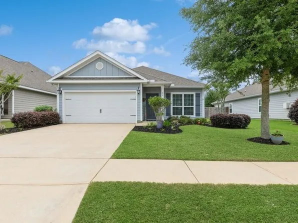 24 Mary Ellen Way, Freeport, FL 32439