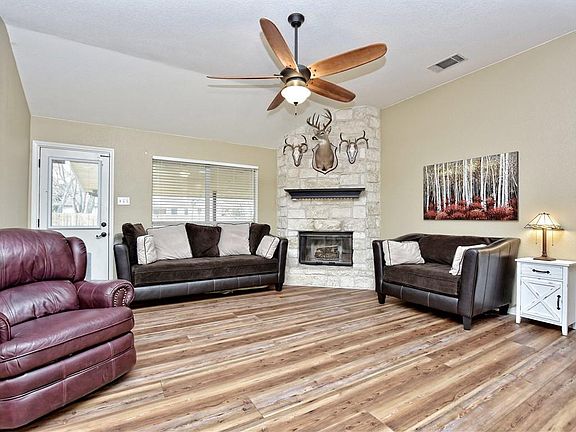 5th image of 2606 Sunrise Valley Ln