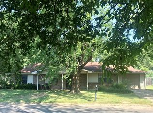 1137 Eastwood Dr, Booneville, AR 72927