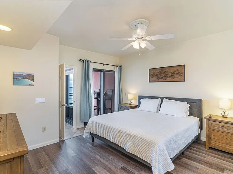 1390 Fort Pickens Rd #210 — Photo 5