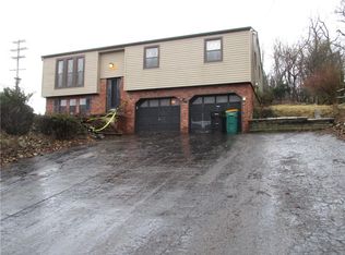 608 Sangree Rd, Pittsburgh, PA 15237