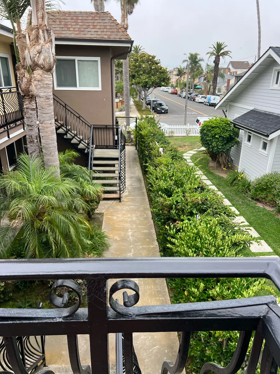 Upstairs deck view facing Palm Ave. - 818 Palm Ave #E