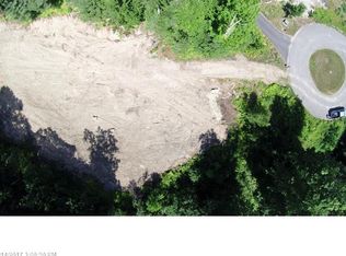 22 Arboleda Way, Camden, ME 04843