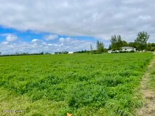 14 Euclid Ave S, Crookston, MN 56716