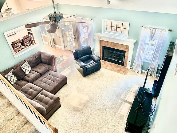 3rd image of 45 Lake Hartwell Dr