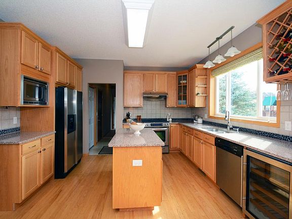 5th image of 3112 Eagle Valley Dr