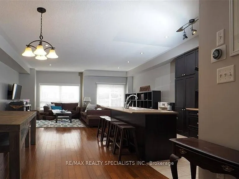 110 Highland Rd W #127 — Photo 7