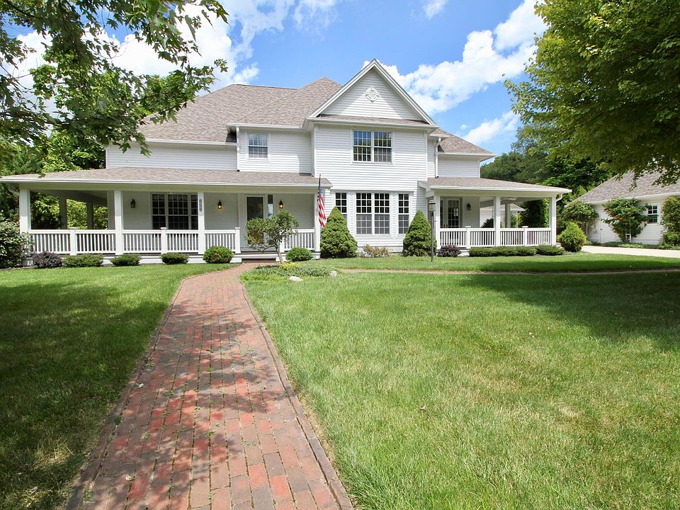 1st image of 104 Merywen Cir