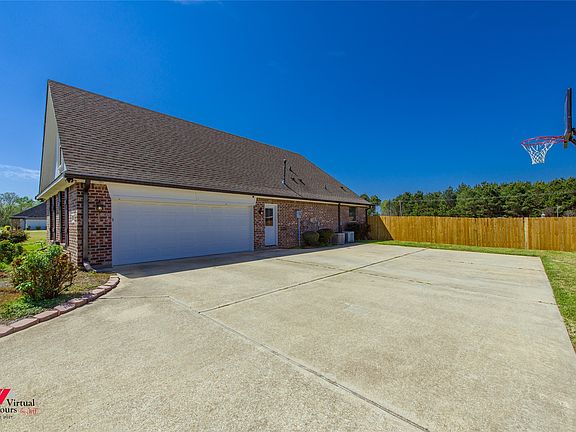 5th image of 605 Luke Landing Rd