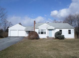 740 W Siddonsburg Rd, Dillsburg, PA 17019