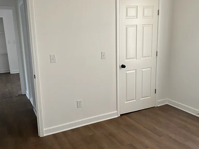 3457 Norwood Ave — Photo 2