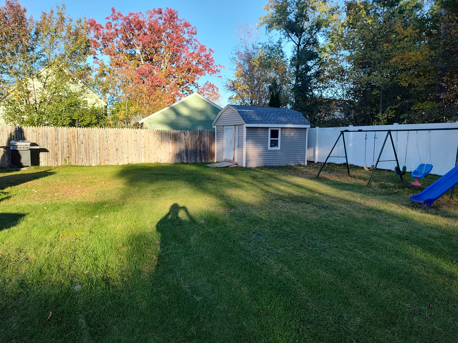 2 bed, 1.5 bath, 1200 sqft, $2,150 — Photo 2
