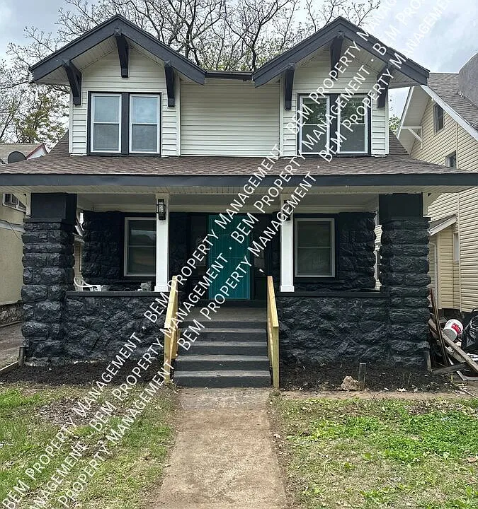 4226 Chestnut Ave