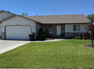3370 S Stonegate Dr, Ammon, ID 83406