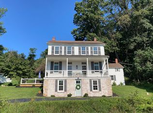 490 Norwood Rd, Columbia, PA 17512
