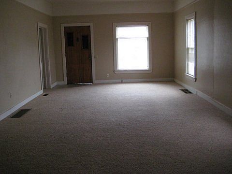 5th image of 525 E Woodin Ave