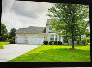 5775 Shoshone St, Kalamazoo, MI 49009